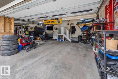 13023 207 Street, Edmonton, AB 