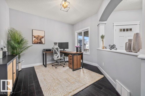 13023 207 Street, Edmonton, AB 