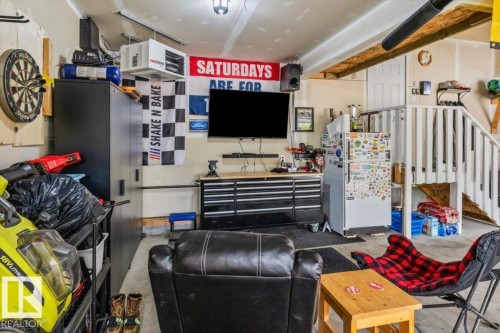 13023 207 Street, Edmonton, AB 