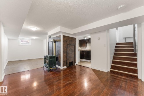 4702 54 A Avenue, Vegreville, AB - Indoor Photo Showing Other Room