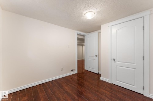 4702 54 A Avenue, Vegreville, AB - Indoor Photo Showing Other Room