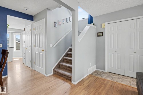 2123 36 Avenue, Edmonton, AB - Indoor Photo Showing Other Room
