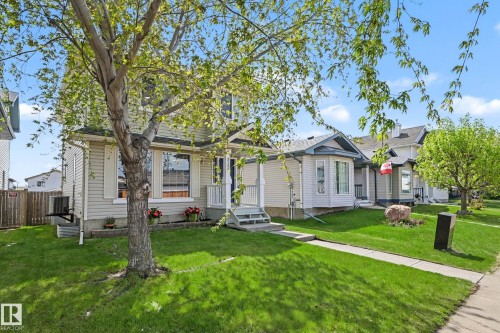 2123 36 Avenue, Edmonton, AB - Outdoor With Facade