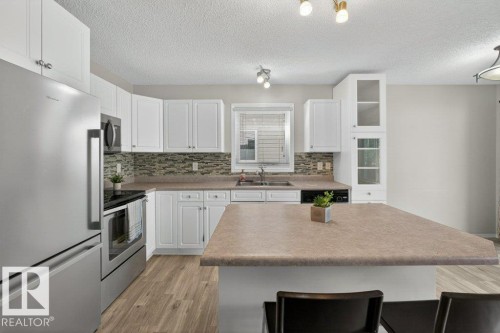3428 Mckay Lane, Edmonton, AB 