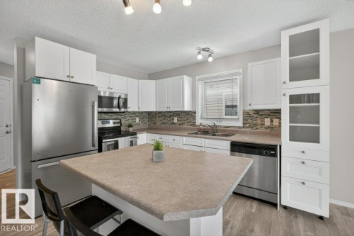 3428 Mckay Lane, Edmonton, AB 