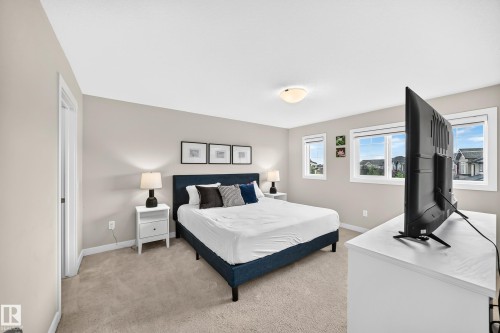 4477 Annett Common, Edmonton, AB 