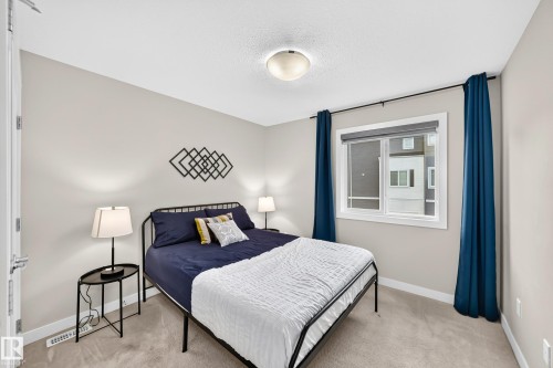 4477 Annett Common, Edmonton, AB 