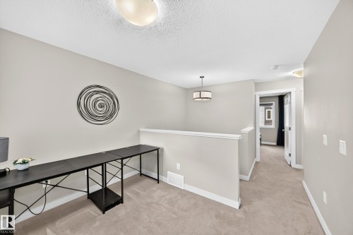 4477 Annett Common, Edmonton, AB 