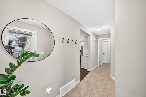 4477 Annett Common, Edmonton, AB 