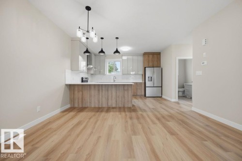Kitchen - 15004 62 Street, Edmonton, AB 