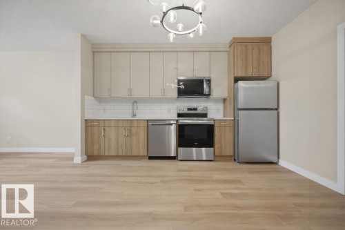 Kitchen - 15004 62 Street, Edmonton, AB 