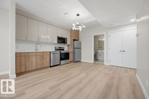 Kitchen - 15004 62 Street, Edmonton, AB 