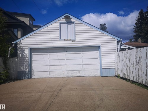 Double garage in back. - 8751 76 Avenue Nw, Edmonton, AB 