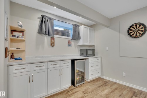 173 Reichert, Beaumont, AB - Indoor