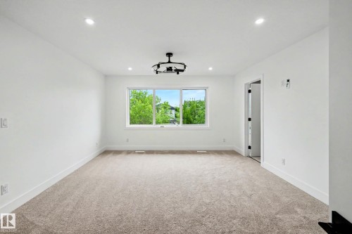 25 Escada Close, St. Albert, AB 