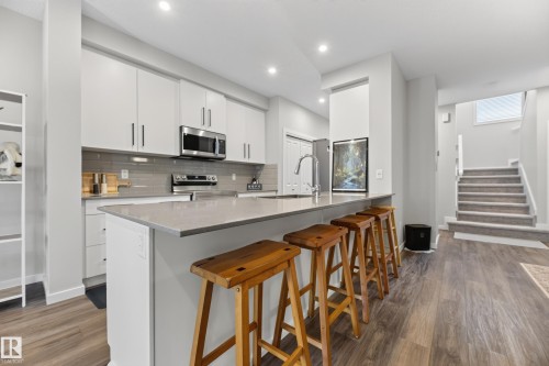7020 181 Avenue, Edmonton, AB 