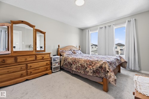 7020 181 Avenue, Edmonton, AB 