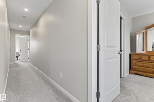 7020 181 Avenue, Edmonton, AB 