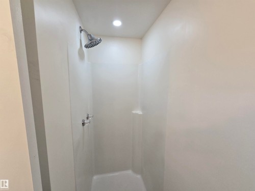 92 305 Calahoo Road, Spruce Grove, AB 