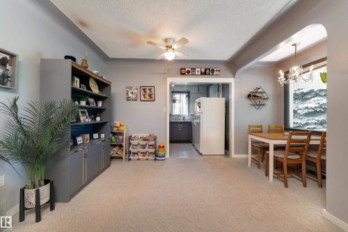 9011 95 Street, Edmonton, AB 