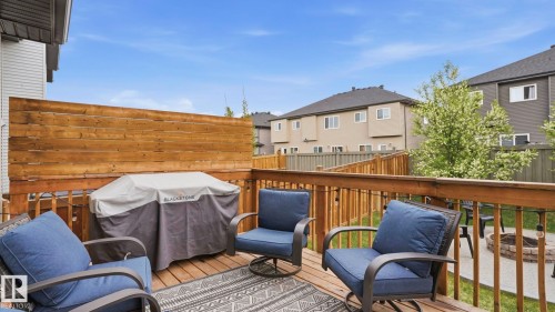 7215 Chivers Place, Edmonton, AB - Outdoor With Exterior
