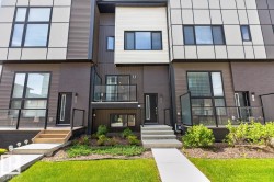 105 50 EBONY Boulevard  Sherwood Park, AB T8H 2X4