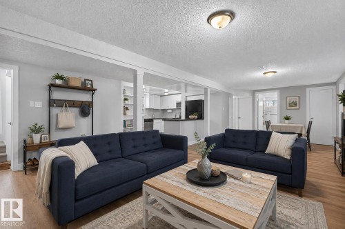 3119 104 Street, Edmonton, AB 
