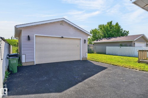 3119 104 Street, Edmonton, AB 
