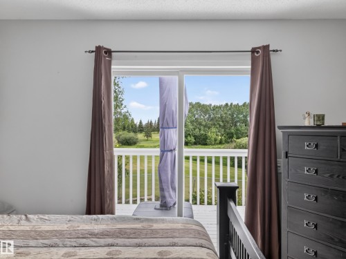 27 Fairway Green, Stony Plain, AB 