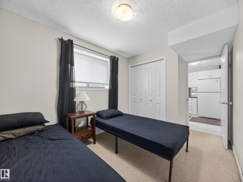27 Fairway Green, Stony Plain, AB 
