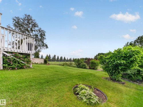 27 Fairway Green, Stony Plain, AB 