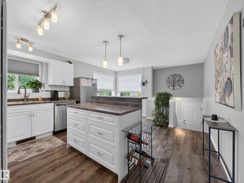 27 Fairway Green, Stony Plain, AB 