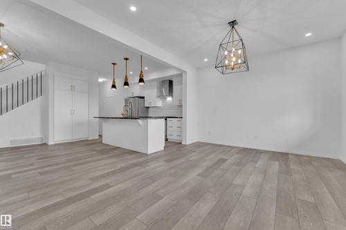 Living room - 144 Sunwapta Way, Edmonton, AB 