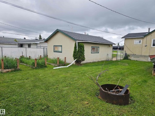 Yard - 5305 46 Street, Leduc, AB 