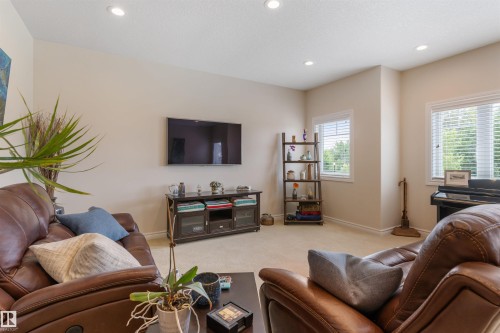 6 Lachance Drive, St. Albert, AB 