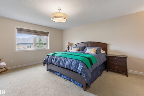 6 Lachance Drive, St. Albert, AB 