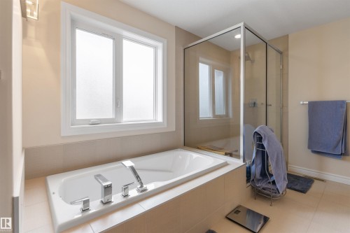 6 Lachance Drive, St. Albert, AB 