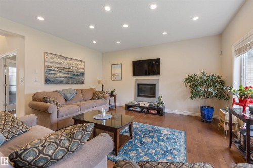 6 Lachance Drive, St. Albert, AB 