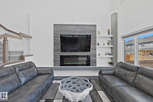Living room - 415 42 Street, Edmonton, AB 