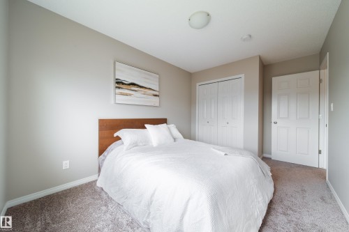 Bedroom - 3211 Cherry Crescent, Edmonton, AB 