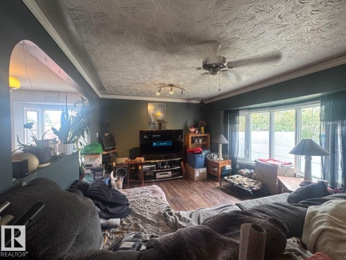 4203 106 Avenue, Edmonton, AB 
