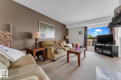 #164 2703 79 St Nw, Edmonton, AB - Indoor Photo Showing Living Room