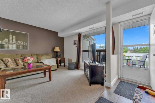#164 2703 79 St Nw, Edmonton, AB - Indoor Photo Showing Other Room