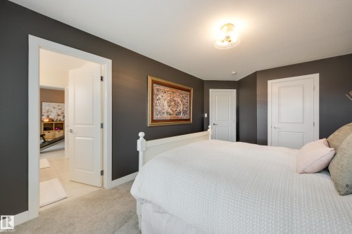 20332 29 Avenue, Edmonton, AB 