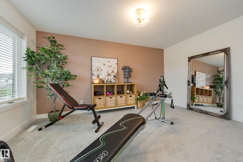 20332 29 Avenue, Edmonton, AB 