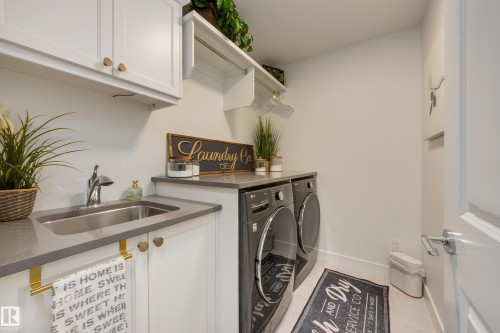 20332 29 Avenue, Edmonton, AB 
