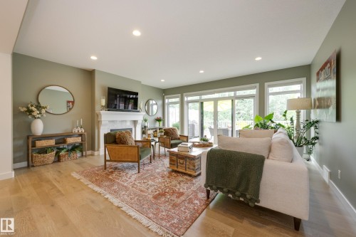 20332 29 Avenue, Edmonton, AB 