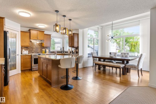 1203 Tredger Crest, Edmonton, AB 