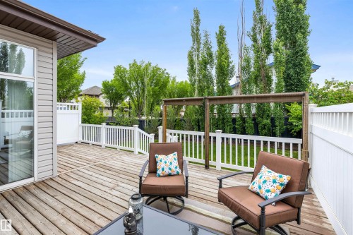 1203 Tredger Crest, Edmonton, AB 