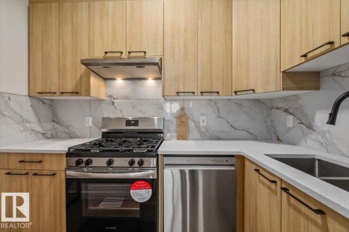 3616 Triomphe Boulevard, Beaumont, AB - Indoor Photo Showing Kitchen